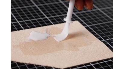 Flexible glue stick with cover